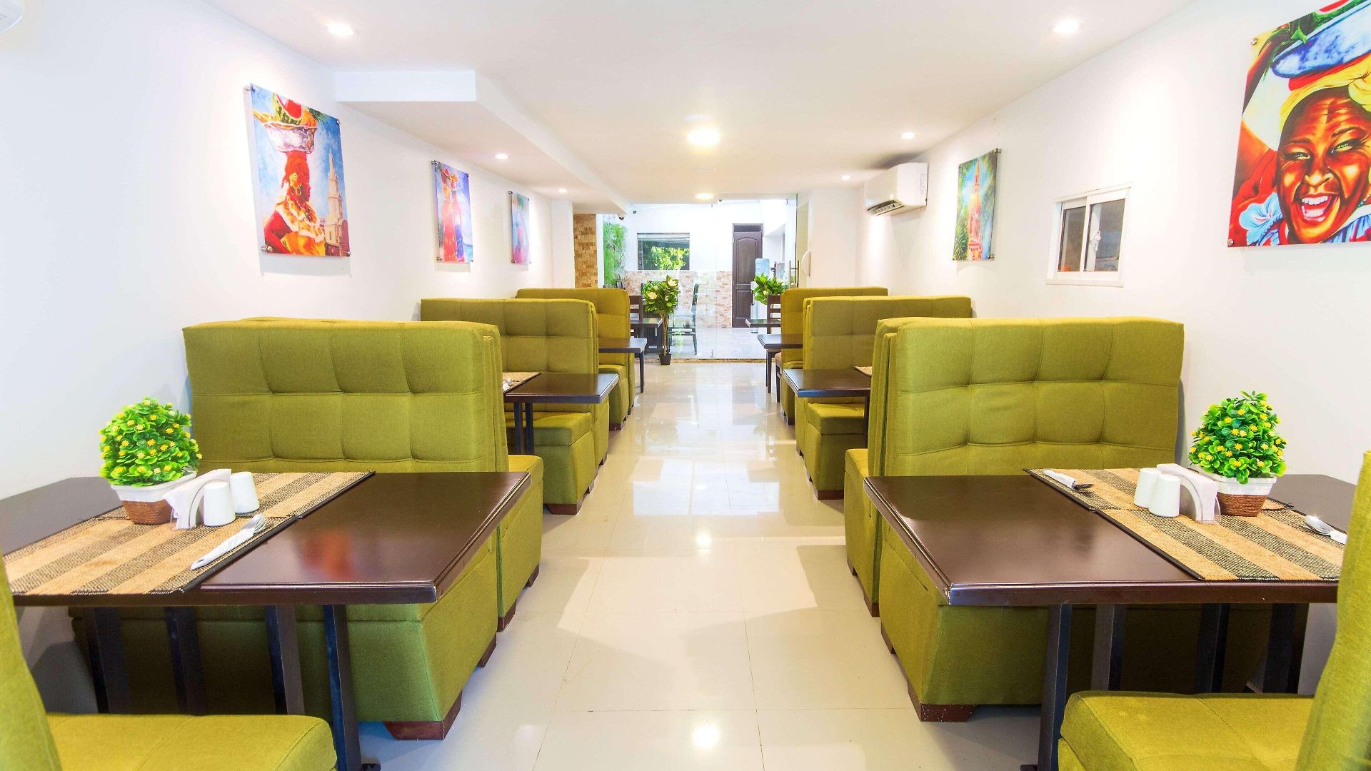 Avexi By Geh Hotel 3*