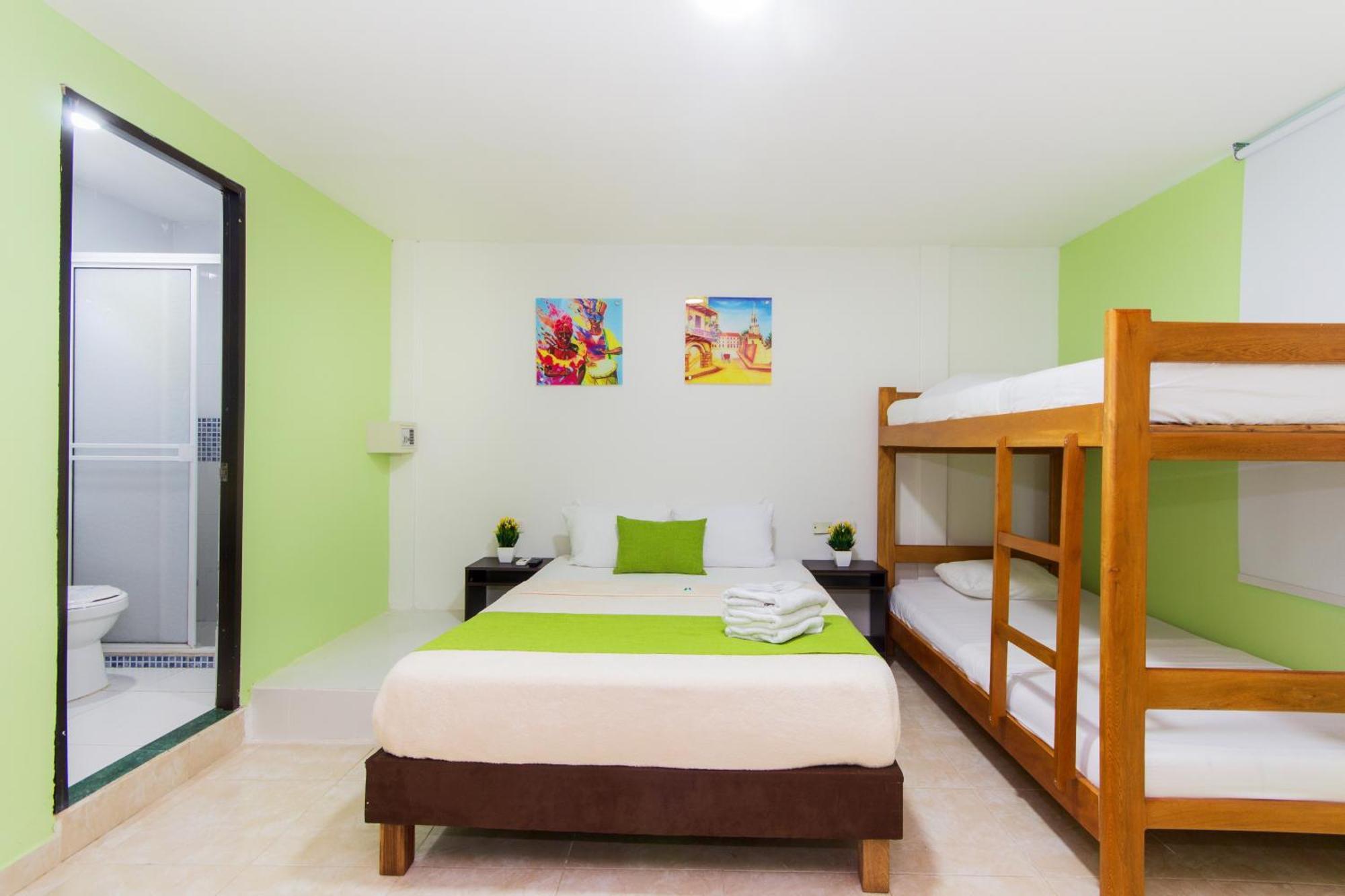 Hotel Avexi By Geh 3*